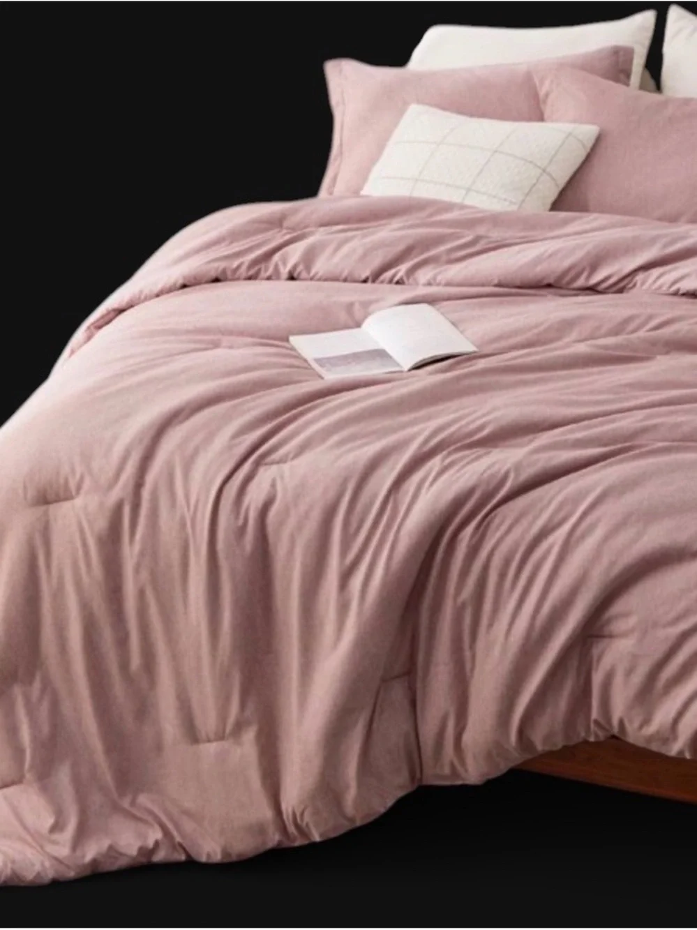 Soft Pink Comforter Set - Unbranded